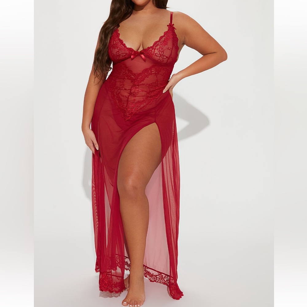 LINGERIE